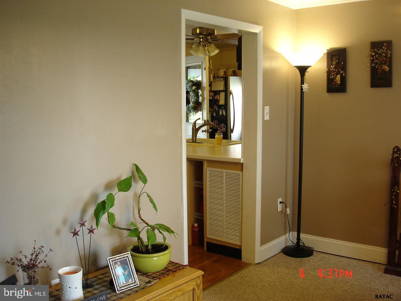 4335 Board Road Manchester, PA 17345 - Photo 18 of 35 Gallery Image 18