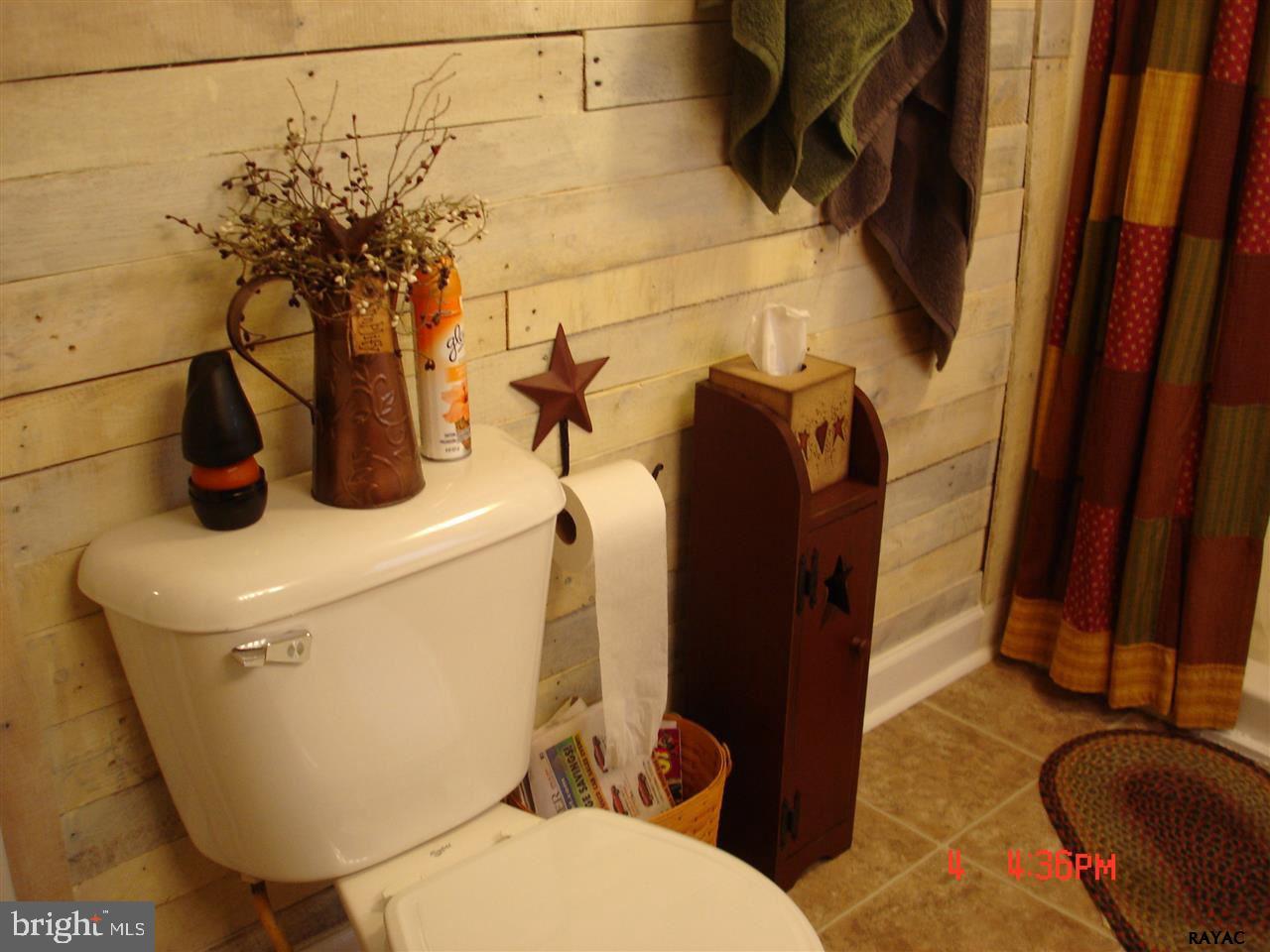 4335 Board Road Manchester, PA 17345 - Photo 25 of 35 Gallery Image 25