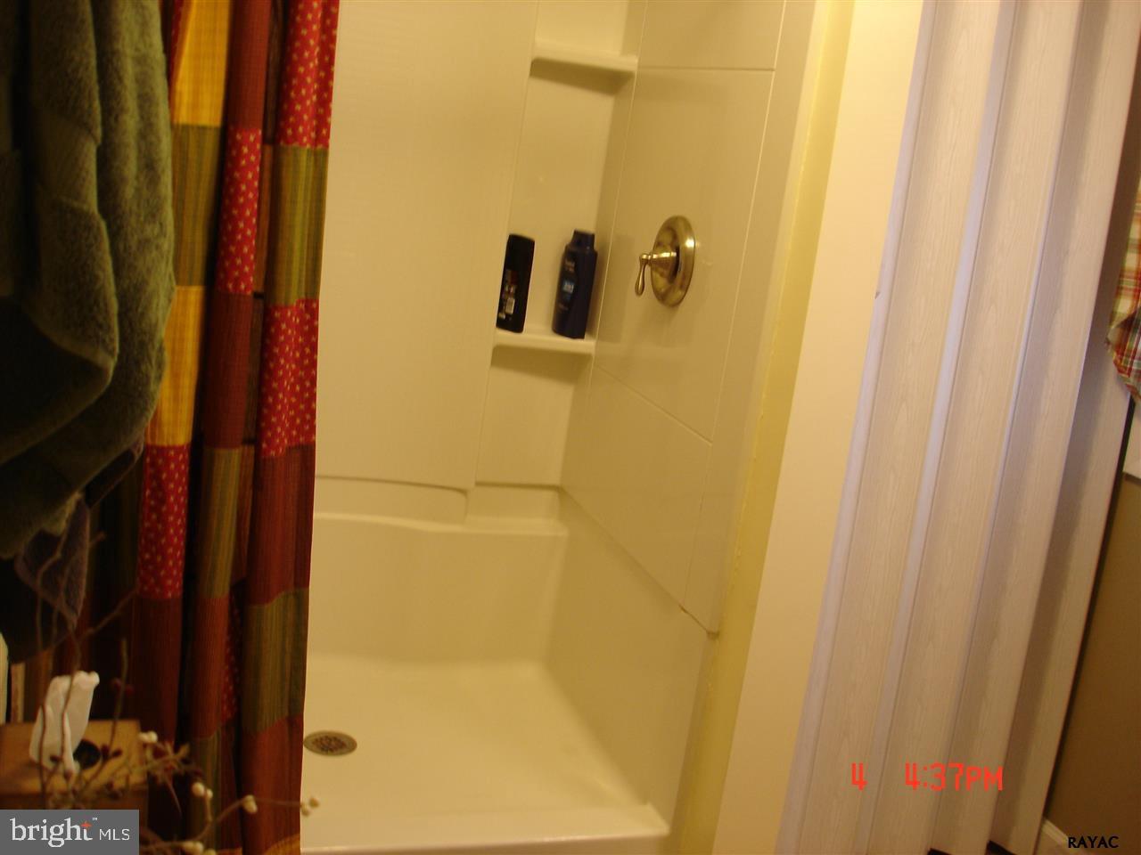 4335 Board Road Manchester, PA 17345 - Photo 26 of 35 Gallery Image 26