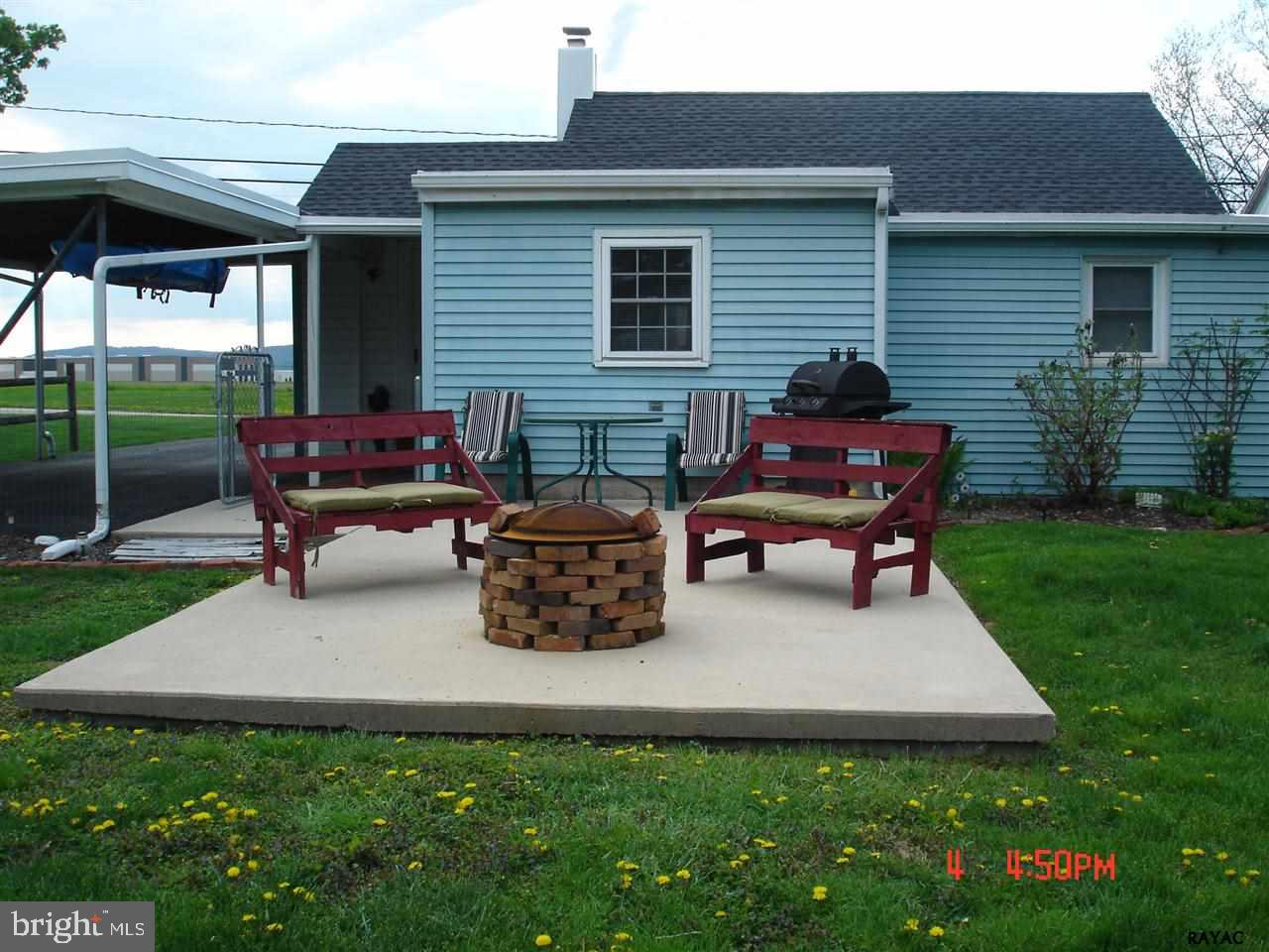 4335 Board Road Manchester, PA 17345 - Photo 4 of 35 Gallery Image 4