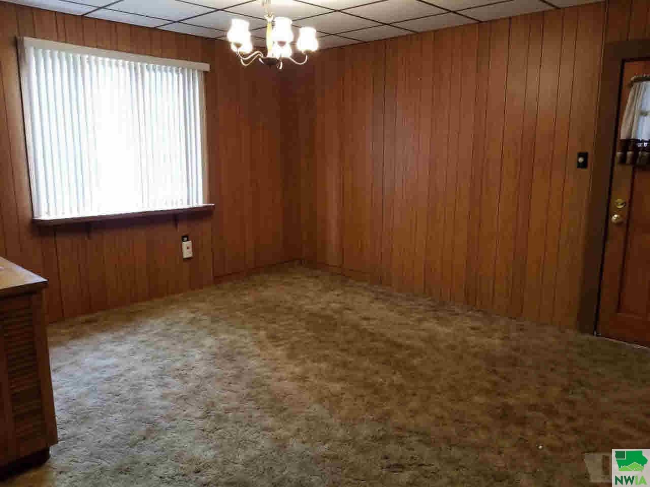 603 6th Street Sheldon, IA 51201 - Photo 6 of 13 Gallery Image 6