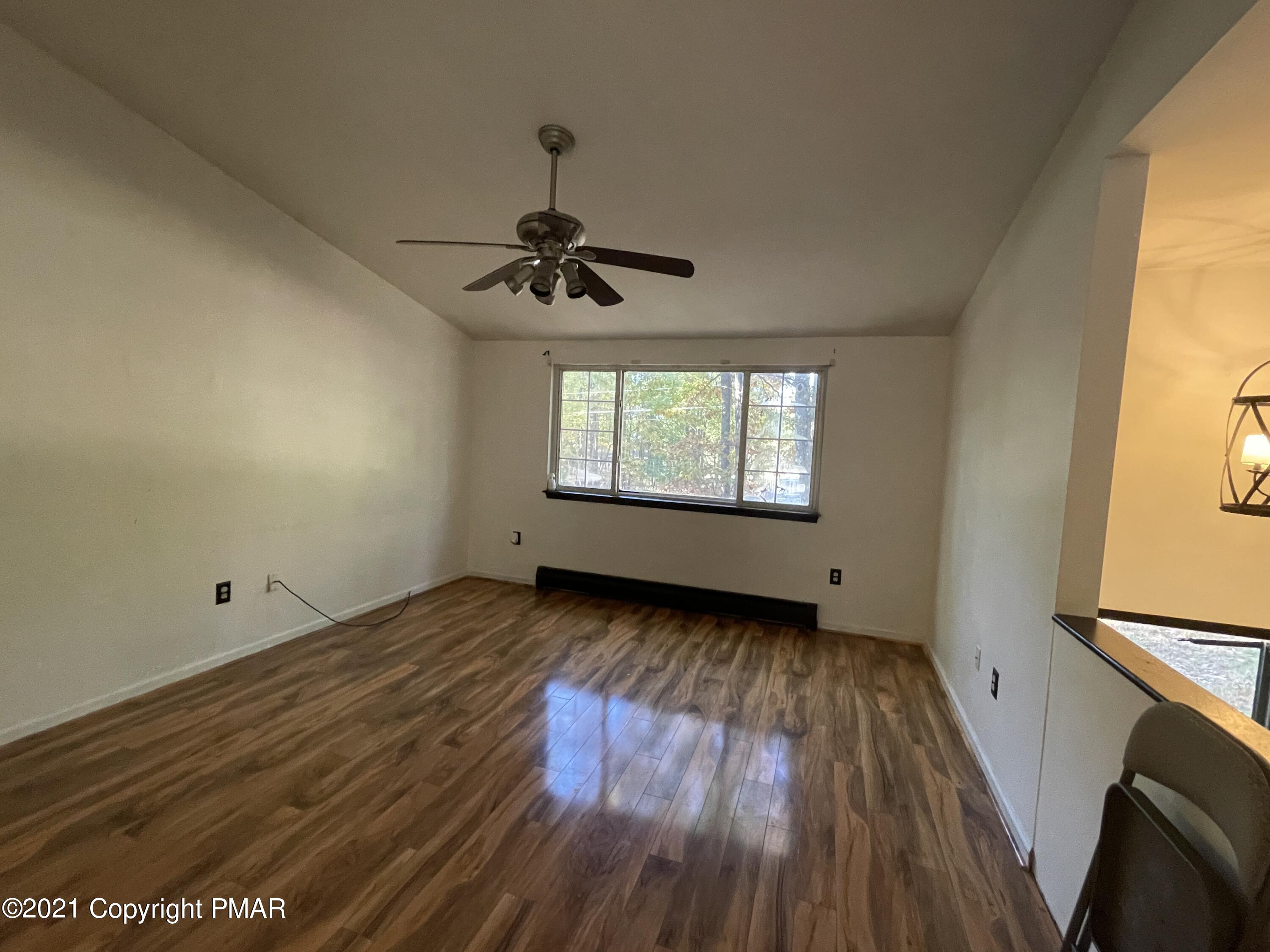 406 Upper Rdg Drive Effort, PA 18330 - Photo 3 of 18 Living Room