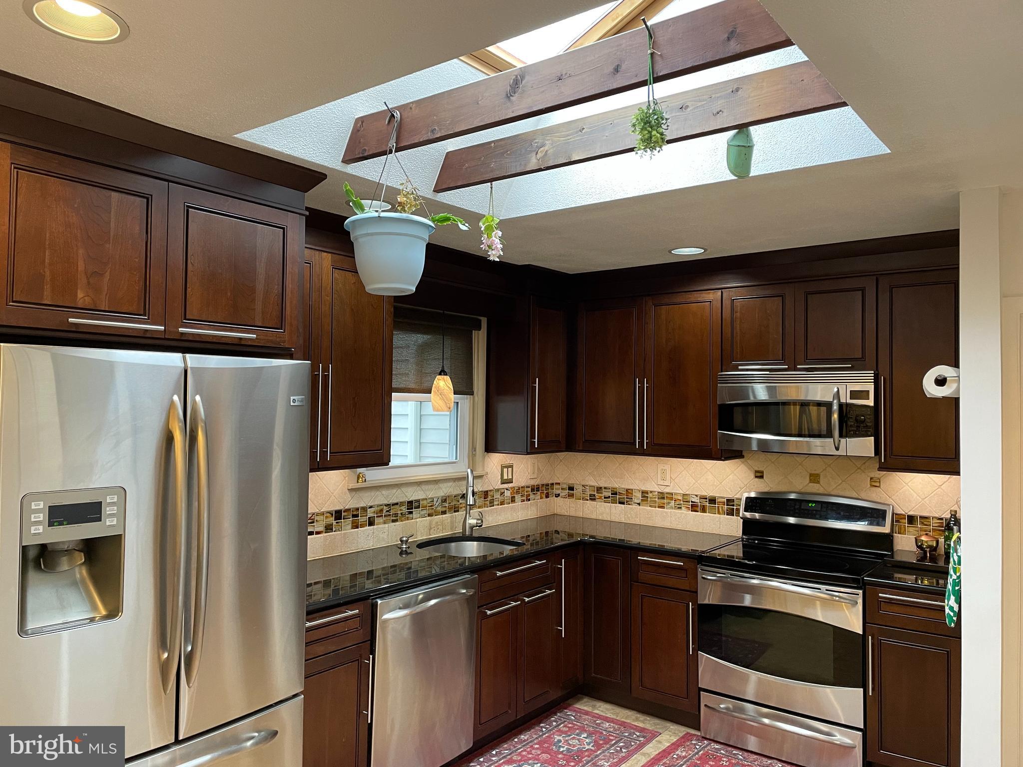 1930 Richard Road Willow Grove, PA 19090 - Photo 18 of 37 Gallery Image 18