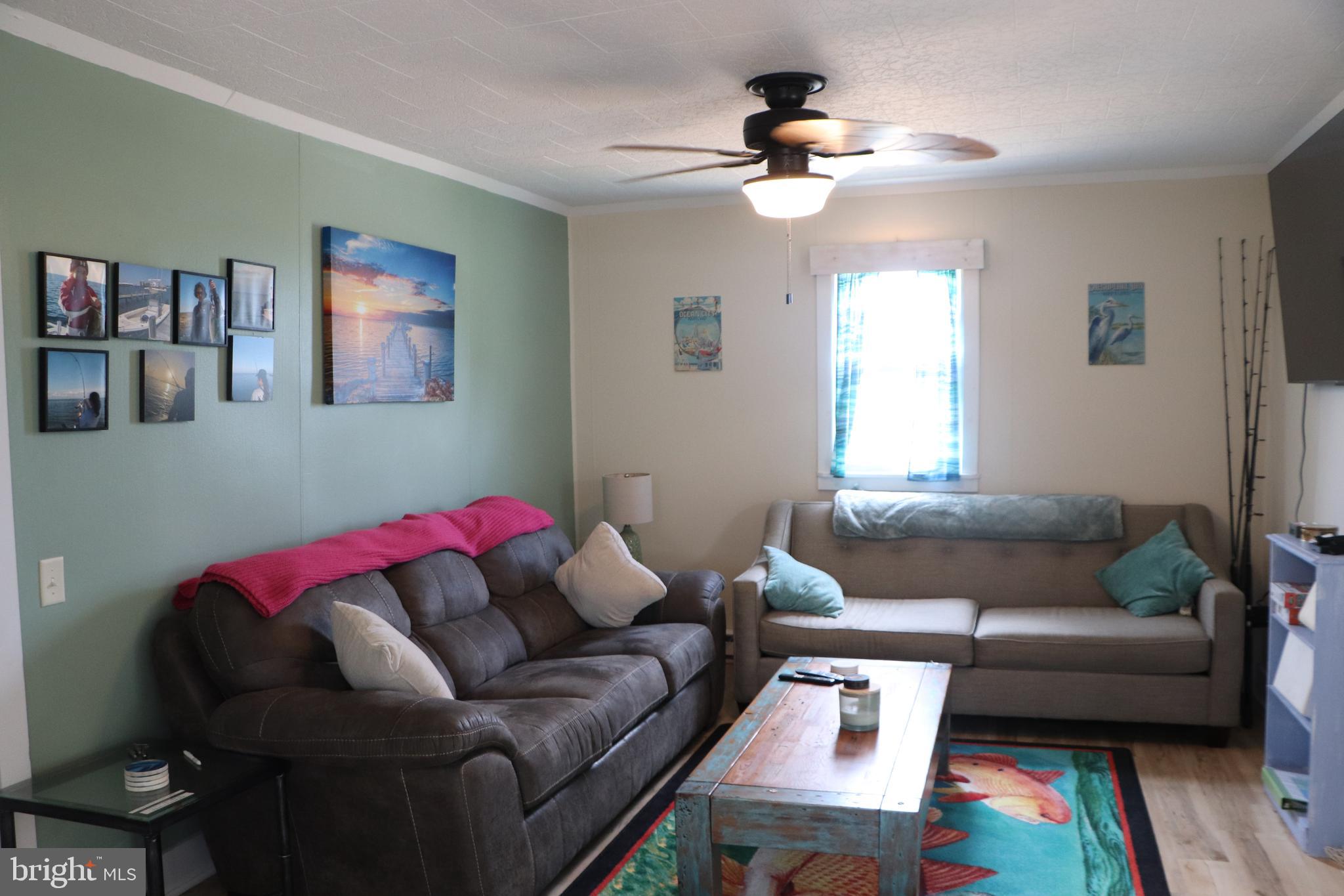2846 Calvary Road Crisfield, MD 21817 - Photo 7 of 34 Living Room