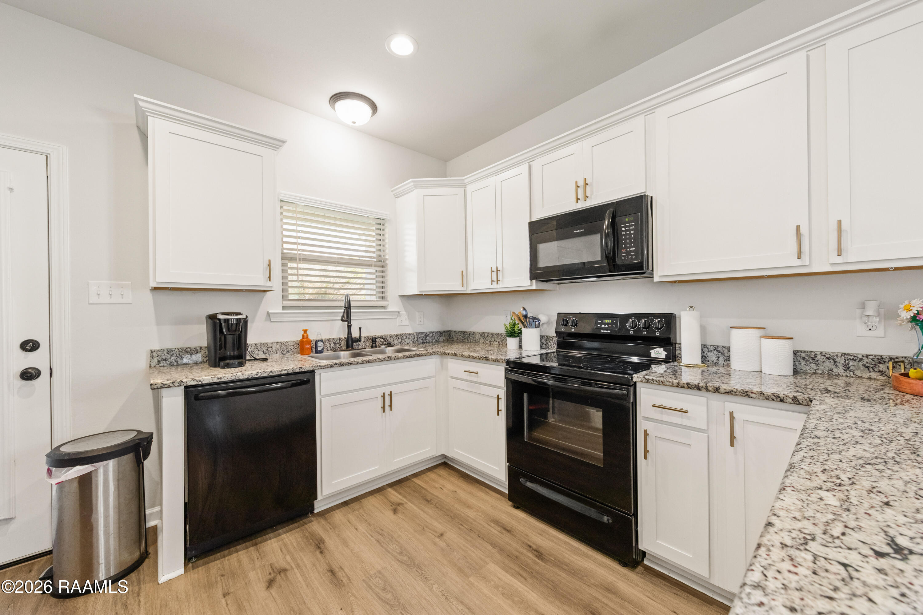 134 Springsteen Lane Lafayette, LA 70507 - Photo 4 of 25 134Springsteen-27