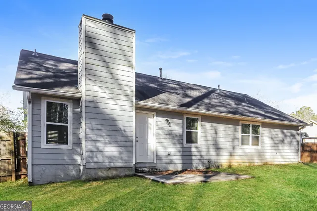 $1,800 | 10442 Tara Pointe Drive, Jonesboro, GA 30238