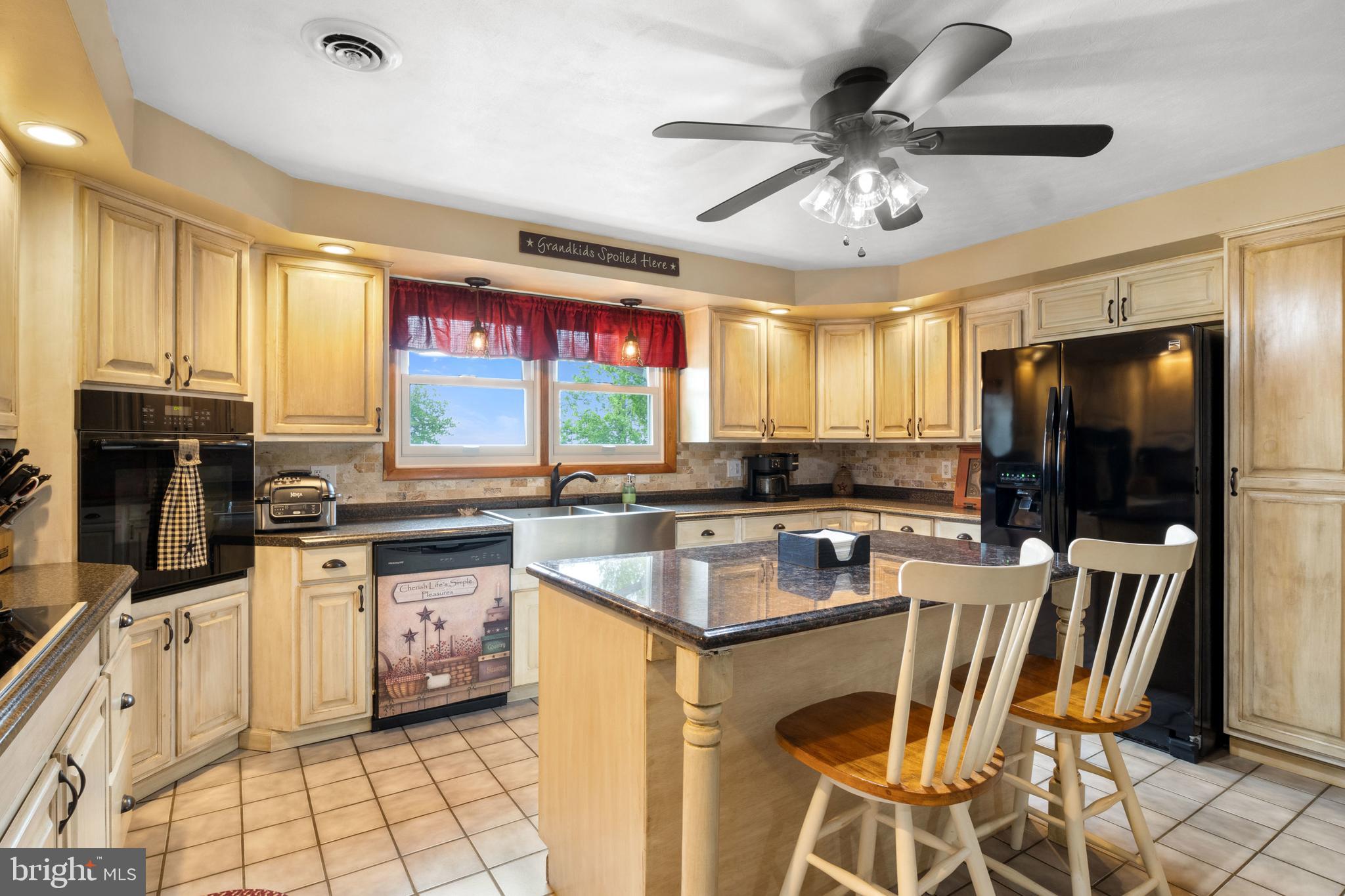 12382 Lucky Road Brogue, PA 17309 - Photo 9 of 45 Gallery Image 9