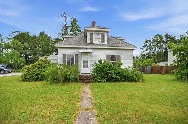 $299,900 | 57 Pembroke Road, Concord, NH 03301
