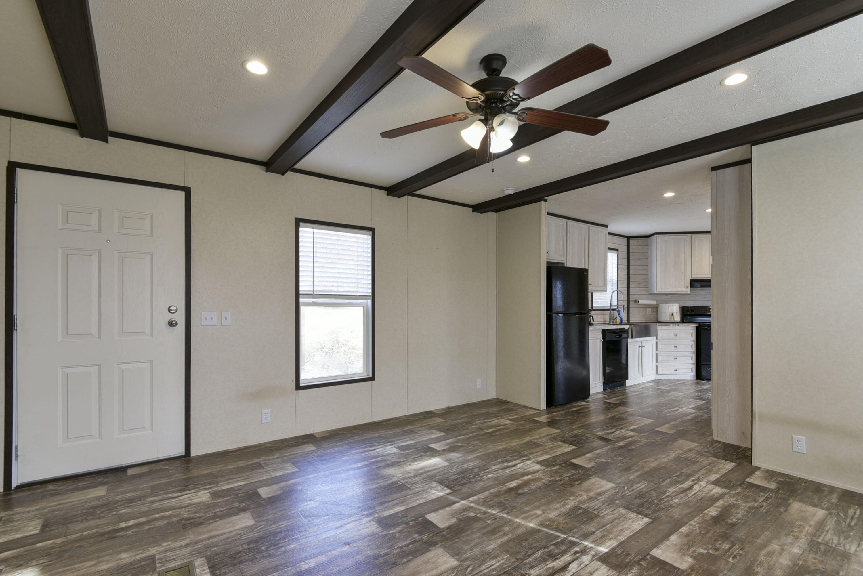 26575 Bobcat Lane Shell Knob, MO 65747 - Photo 8 of 25 Living Room