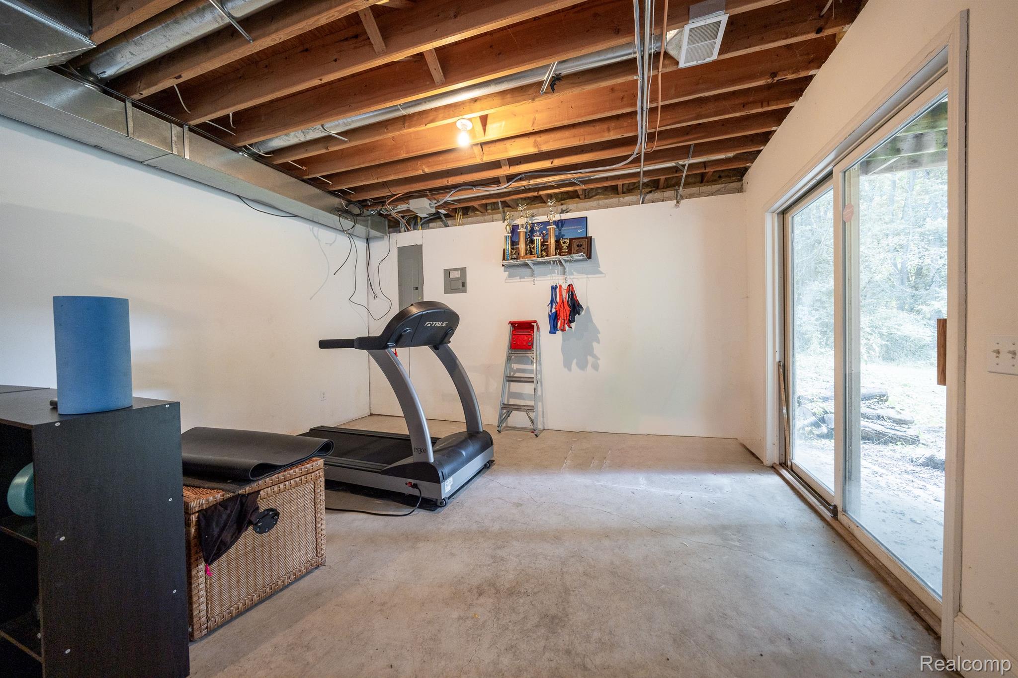 8221 Foster Road Clarkston, MI 48346 - Photo 41 of 62 Gallery Image 41