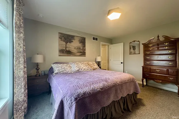 $339,900 | 510 North Eastfield Circle, Milford, IN 46542