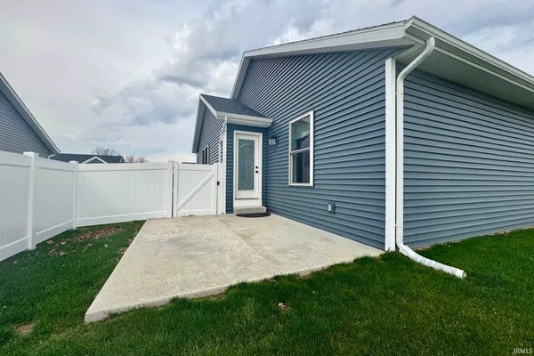 $339,900 | 510 North Eastfield Circle, Milford, IN 46542