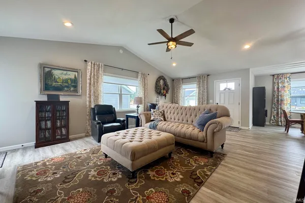 $339,900 | 510 North Eastfield Circle, Milford, IN 46542