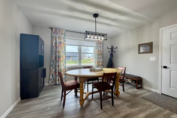 $339,900 | 510 North Eastfield Circle, Milford, IN 46542