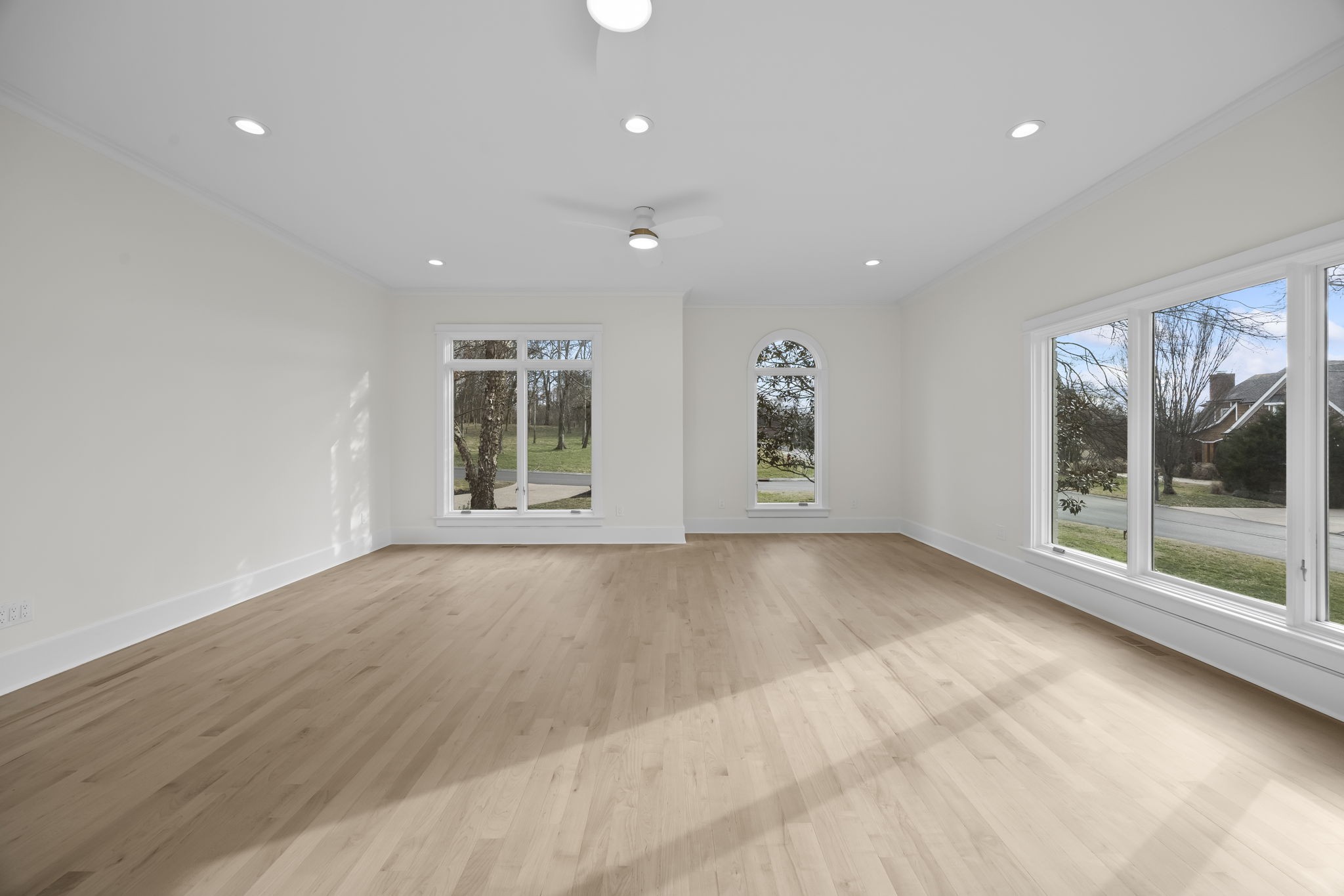 833 Highgrove Circle Franklin, TN 37069 - Photo 37 of 83 a view of an empty room with a window