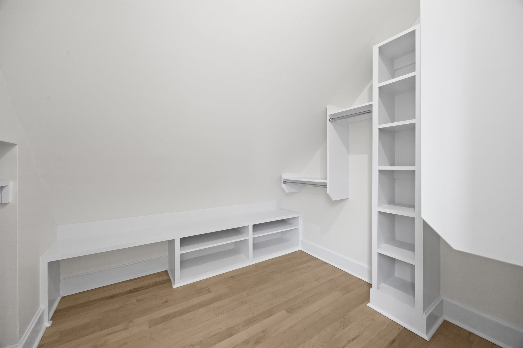 833 Highgrove Circle Franklin, TN 37069 - Photo 46 of 83 a view of an empty room with empty closet