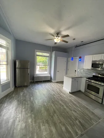 $1,847 | 6 Windsor Street, Unit 2, Worcester, MA 01605