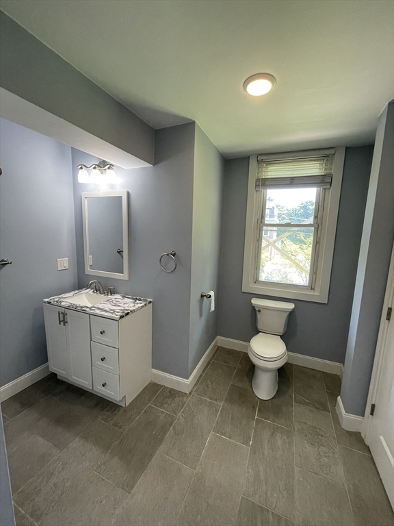 6 Windsor Street, Unit 2 Worcester, MA 01605 - Photo 9 of 9