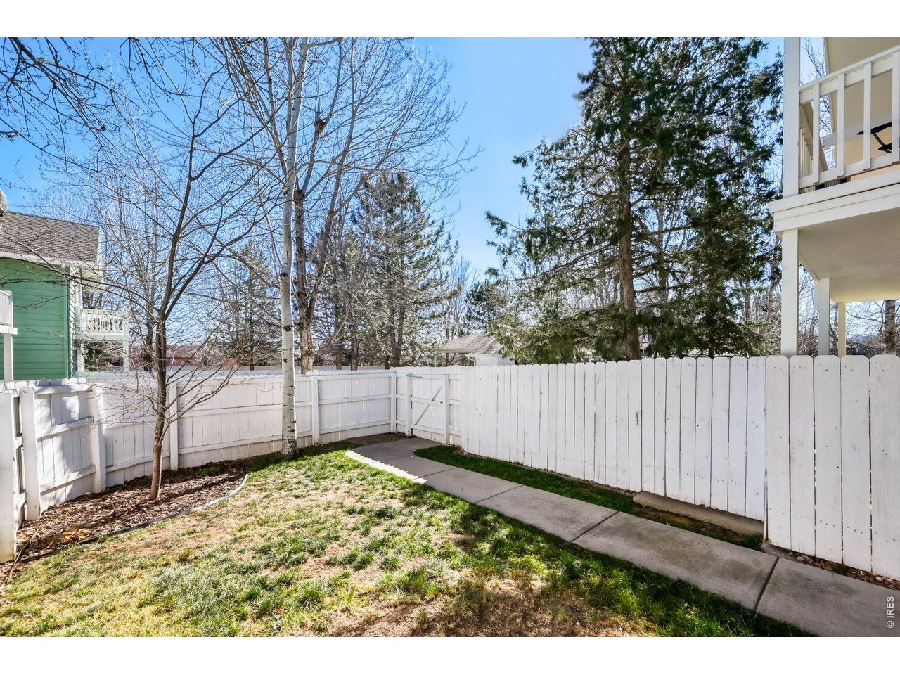 3515 Broadway, Unit B Boulder, CO 80304 - Photo 26 of 37 a view of small yard with large trees
