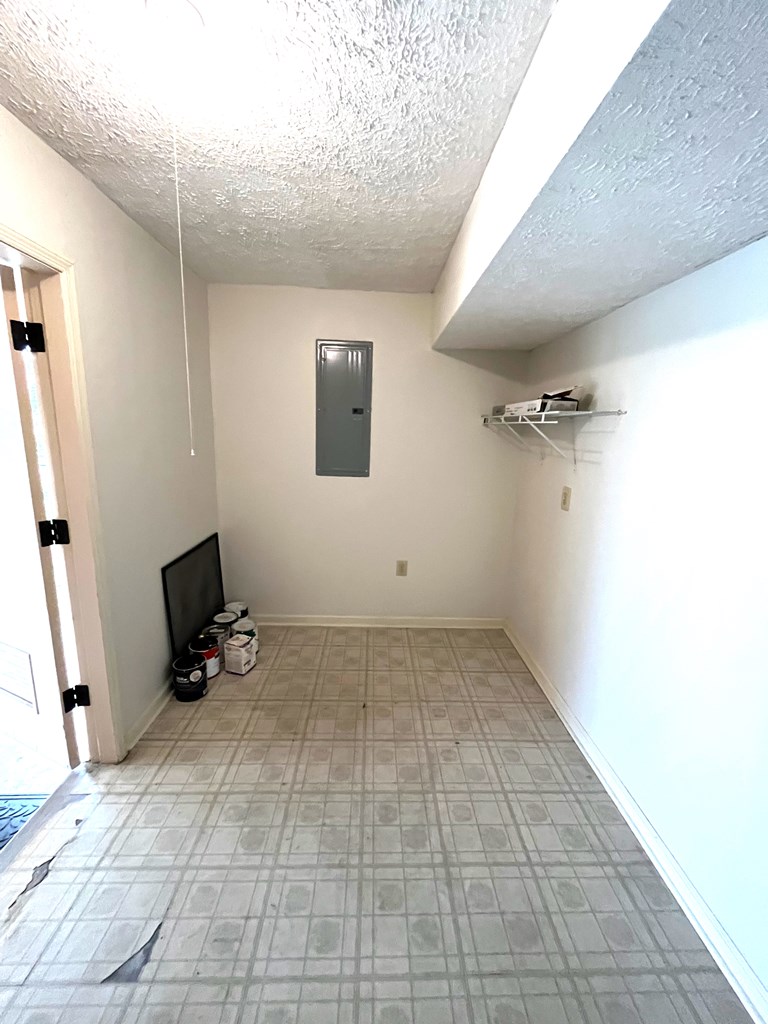 2113 Leeds Drive Columbus, GA 31904 - Photo 28 of 28 a view of a livingroom with an empty space