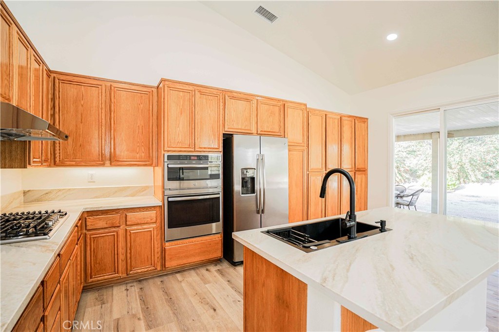 14786 Reservoir Road Fontana, CA 92336 - Photo 17 of 44