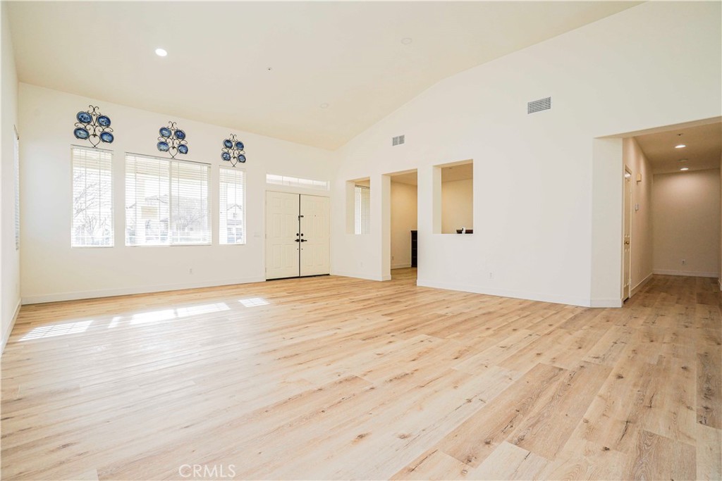 14786 Reservoir Road Fontana, CA 92336 - Photo 6 of 44