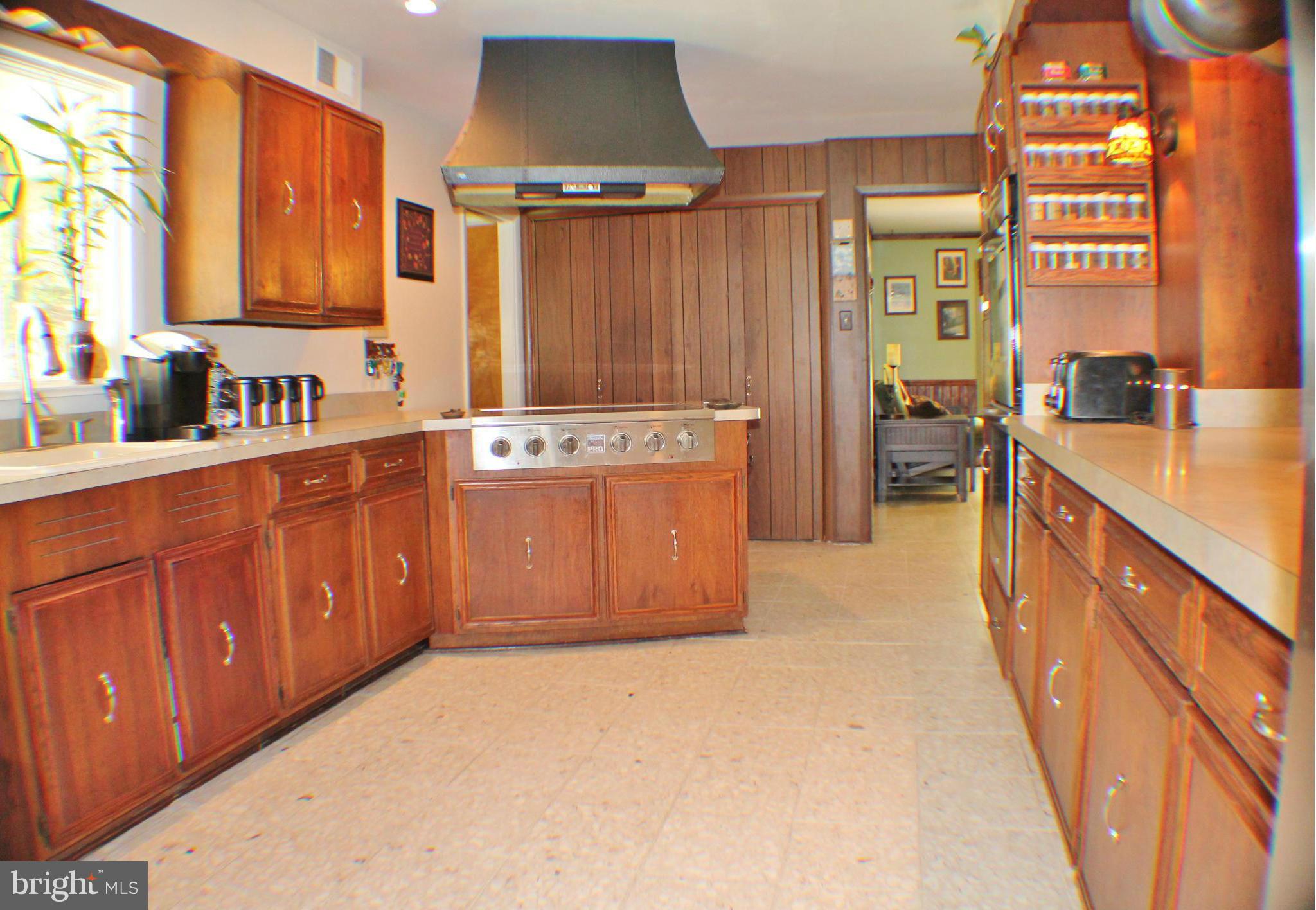 1529 Crestview Road Joppa, MD 21085 - Photo 8 of 30 Kitchen