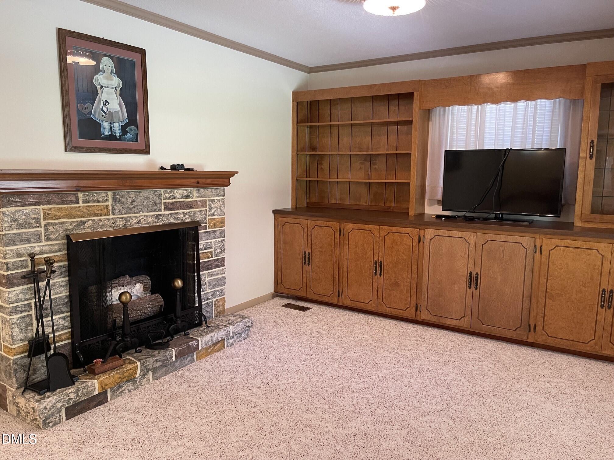 456 South Raleigh Street Angier, NC 27501 - Photo 8 of 27 IMG_8706