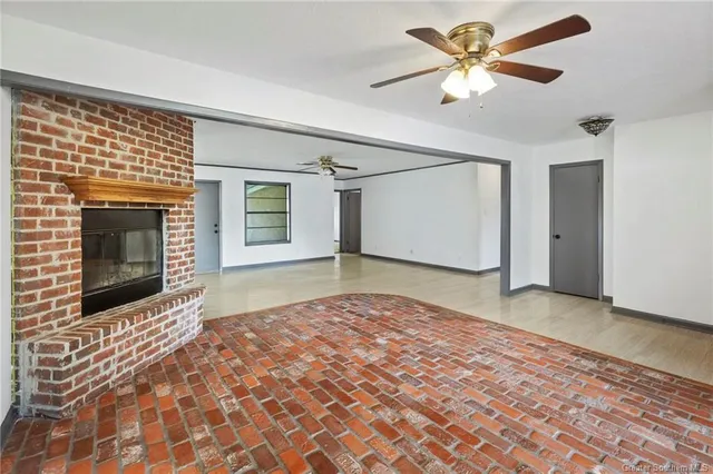 $1,750 | 414 Crestwood Street, Lake Charles, LA 70605