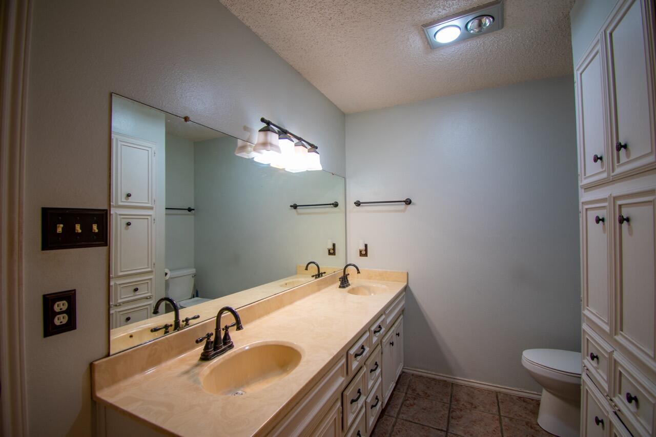 5706 87th Place Lubbock, TX 79424 - Photo 16 of 18 5706 87th Place Lubbock-12 Large