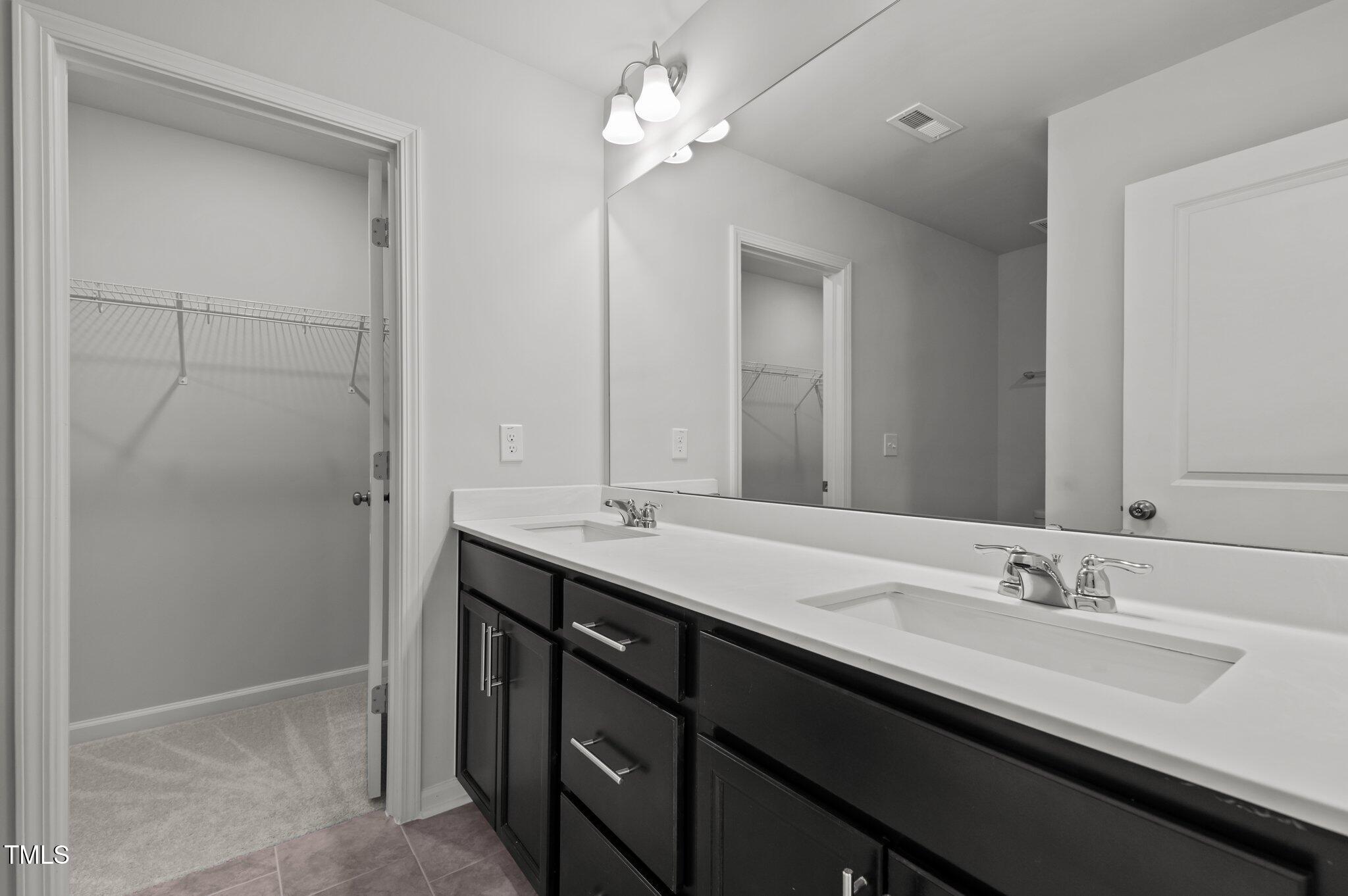 720 Gimari Drive Wake Forest, NC 27587 - Photo 31 of 35 28-web-or-mls-DSC_4634