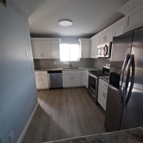 $125,000 | 4820 Lucerne Lakes Boulevard West, Unit 108, Lake Worth, FL 33467