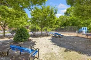 $1,650 | 7333 New Hampshire Avenue, Unit 1116S, Takoma Park, MD 20912