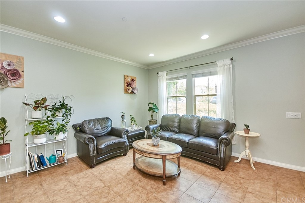 65 Distant Star Irvine, CA 92618 - Photo 3 of 44