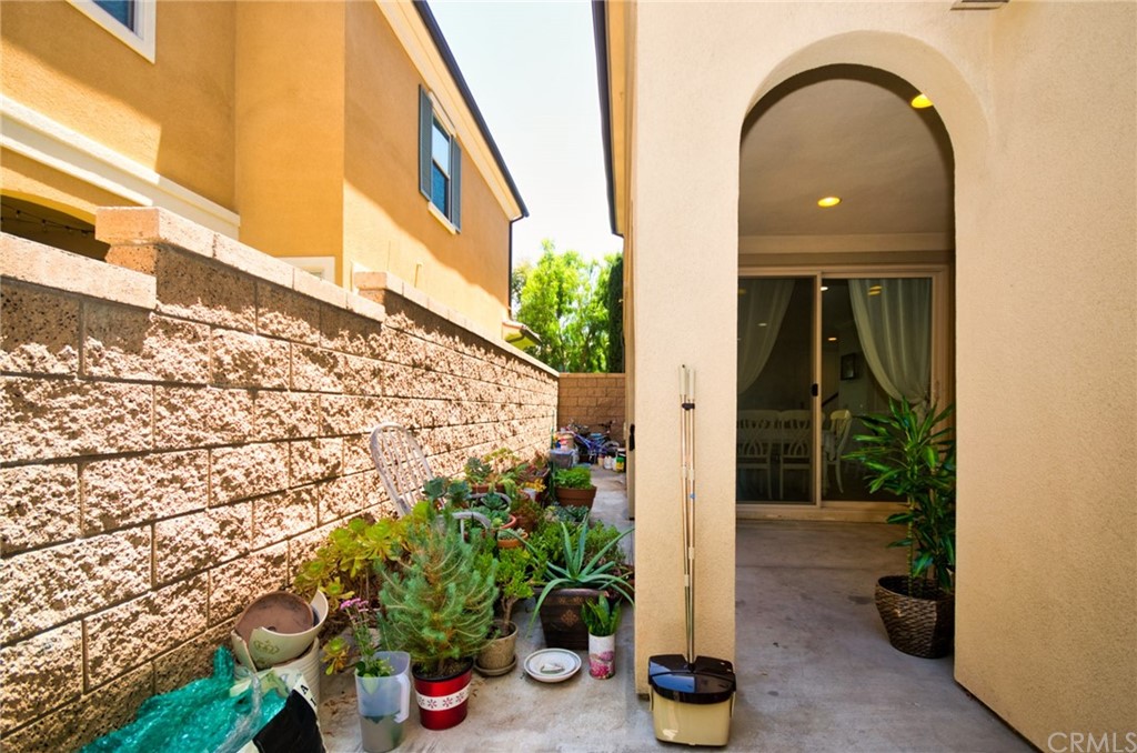 65 Distant Star Irvine, CA 92618 - Photo 29 of 44