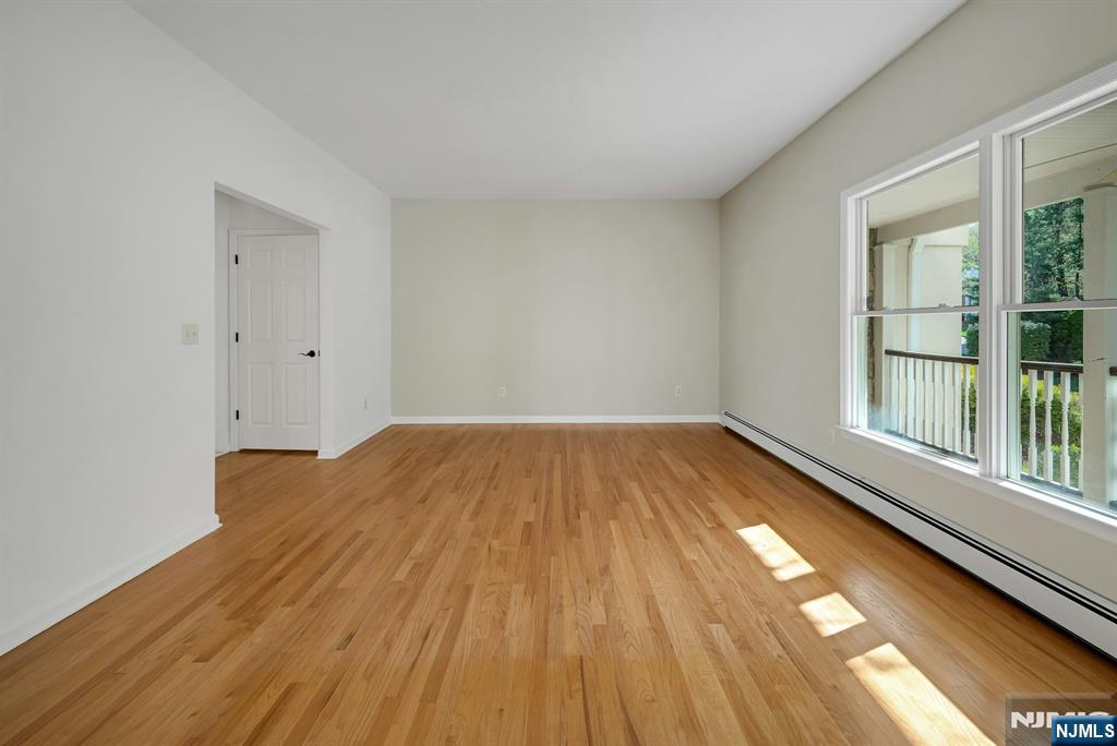 28 Alize Drive Butler, NJ 07405 - Photo 11 of 33