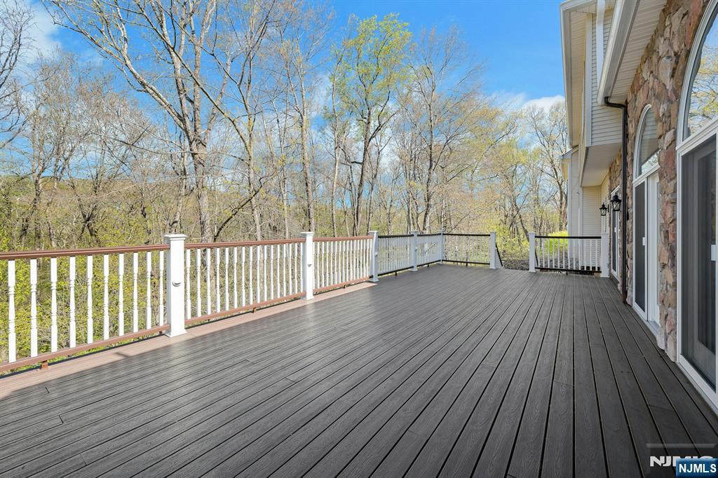28 Alize Drive Butler, NJ 07405 - Photo 13 of 33