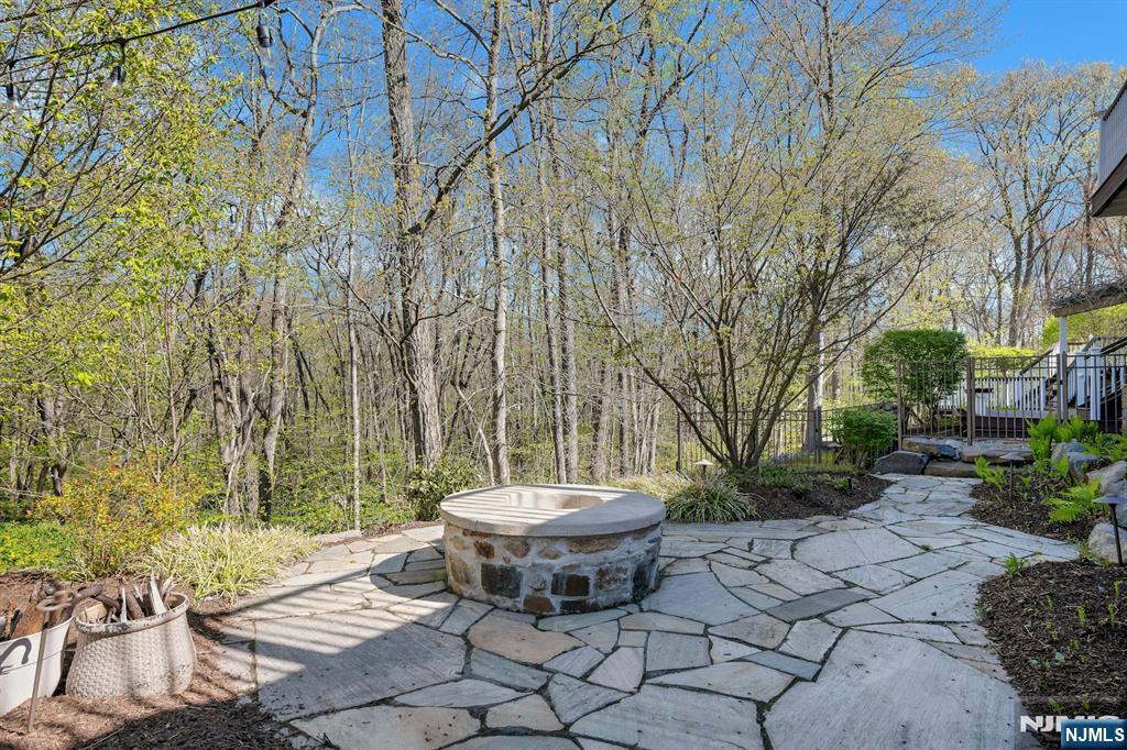 28 Alize Drive Butler, NJ 07405 - Photo 31 of 33