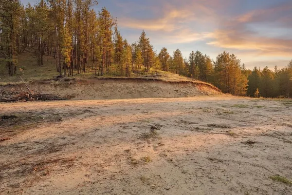 $255,000 | 7 Wilderness Trail, Newcastle, WY 82701