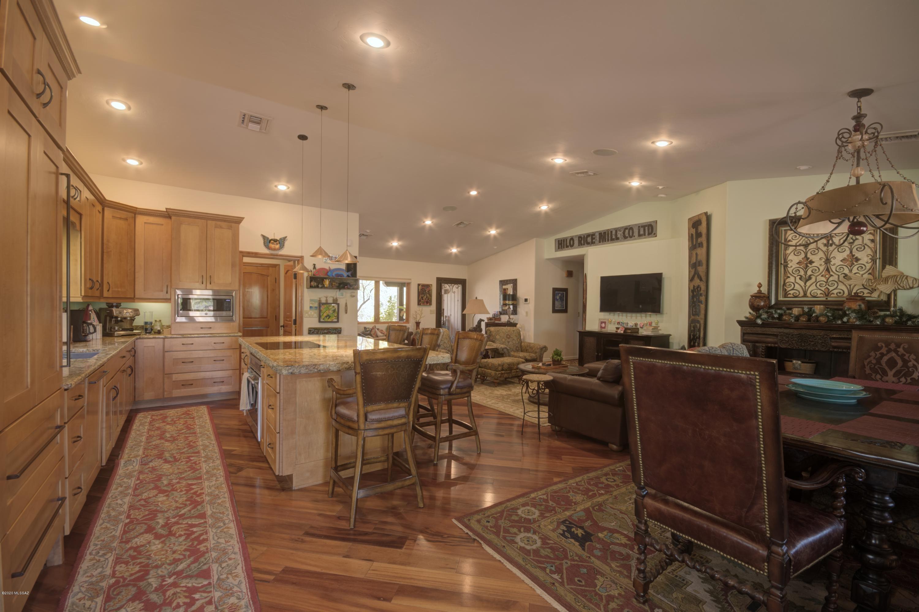 6515 West Ina Road Tucson, AZ 85743 - Photo 9 of 50 Gallery Image 9