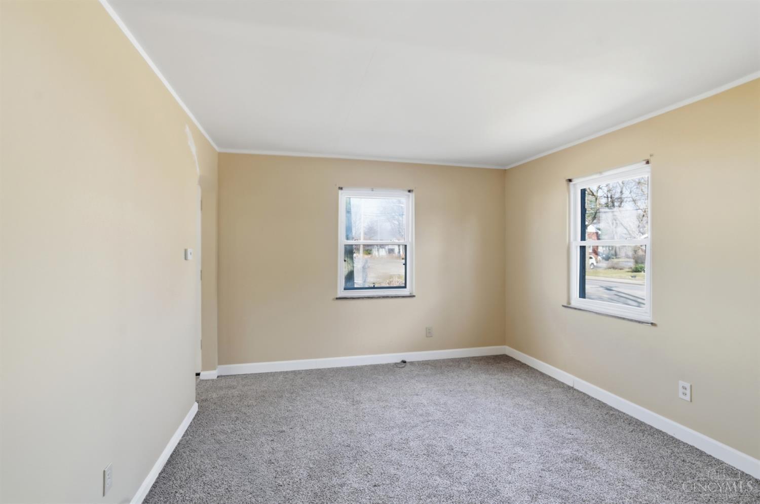 1251 8 Mile Road Cincinnati, OH 45255 - Photo 7 of 39