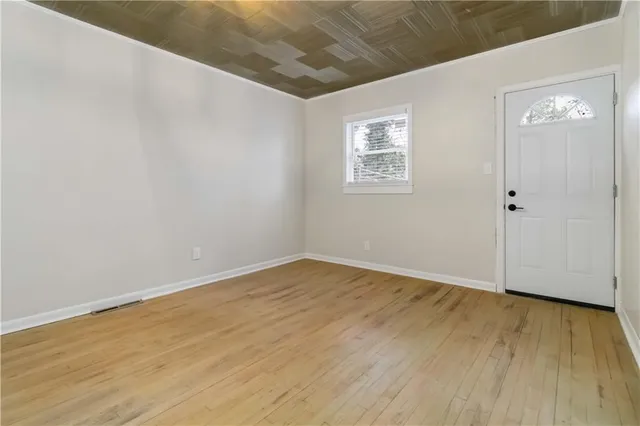 $3,000 | 3035 McLendon Circle Northwest, Atlanta, GA 30318