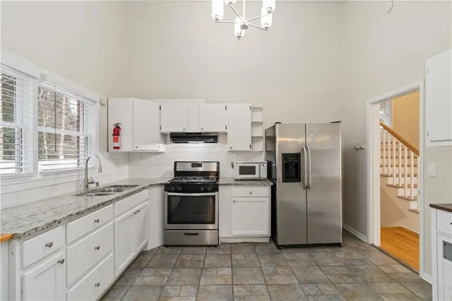 $3,000 | 3035 McLendon Circle Northwest, Atlanta, GA 30318