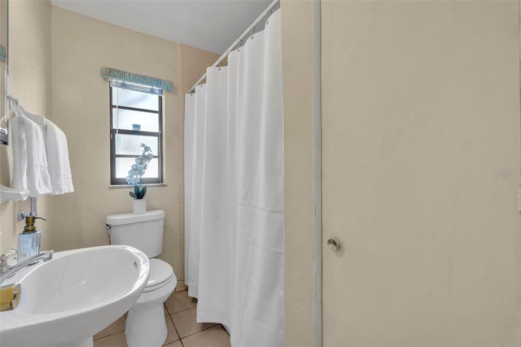 945 Sherrington Road Orlando, FL 32804 - Photo 19 of 55