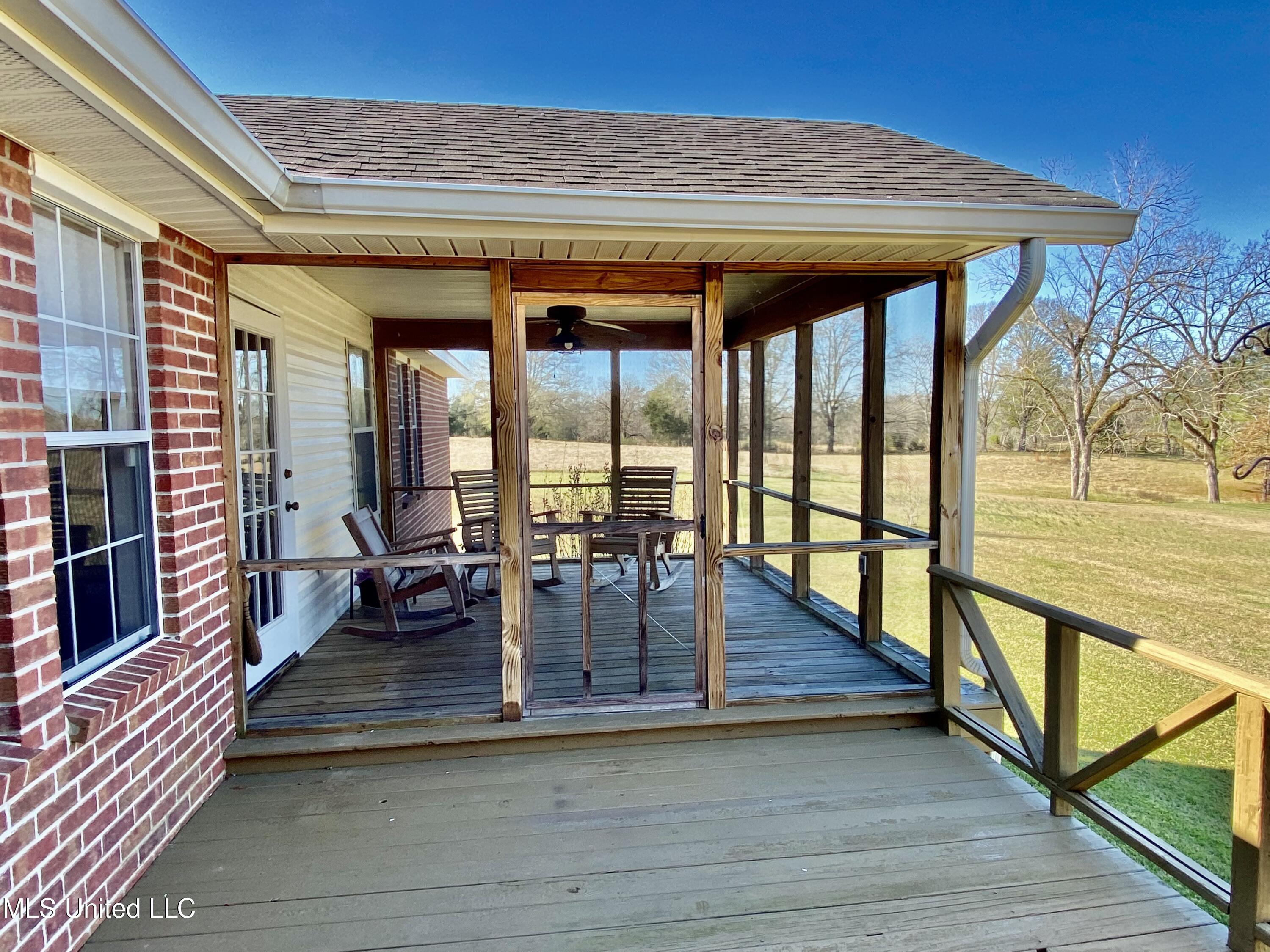 2168 Earl Knight Road Crystal Springs, MS 39059 - Photo 11 of 49 3F07EFE6-5AE1-4639-87C3-8ABB71080644
