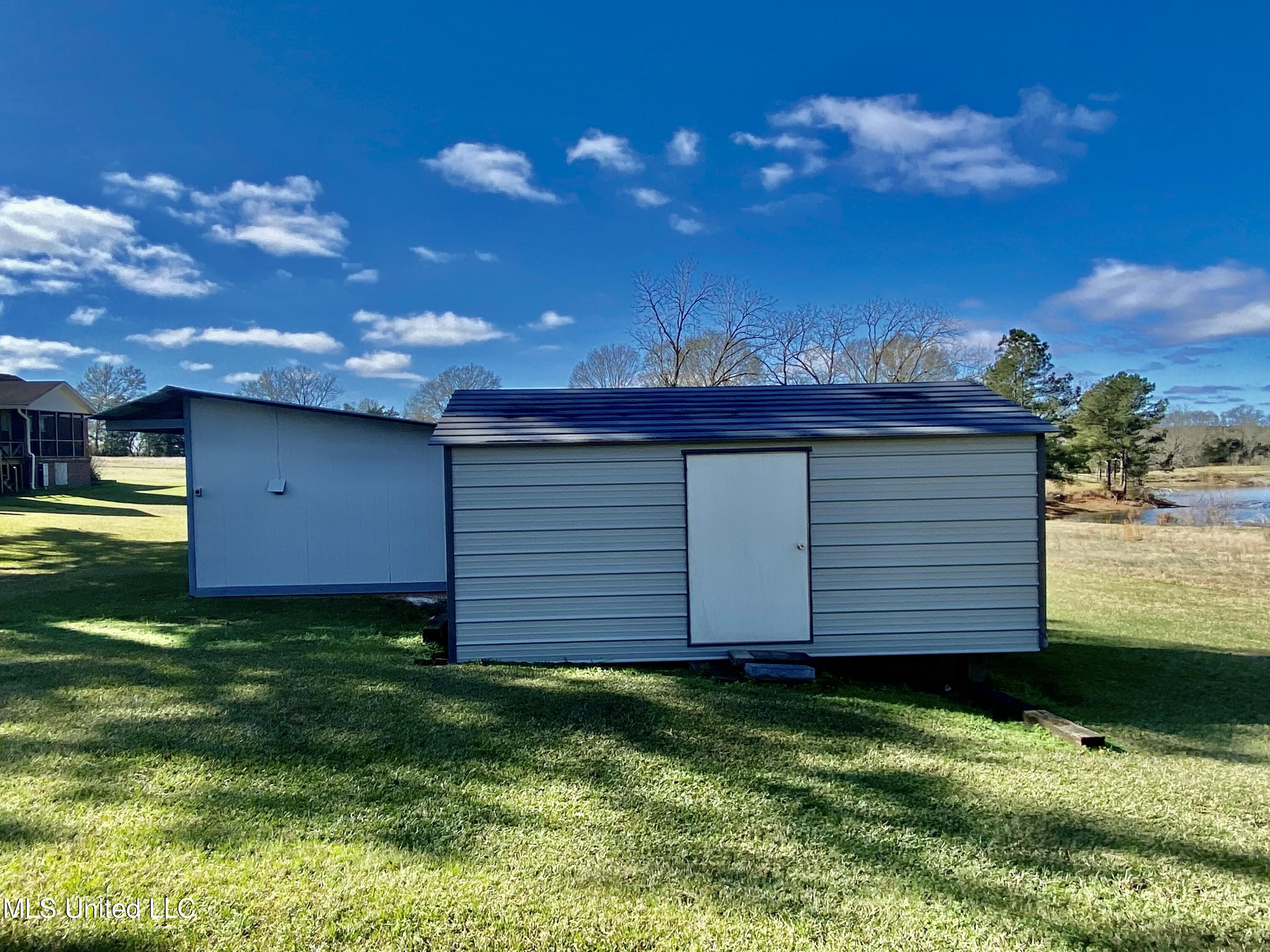 2168 Earl Knight Road Crystal Springs, MS 39059 - Photo 46 of 49 ABAE7241-A076-47D3-A532-D03141F3D80A