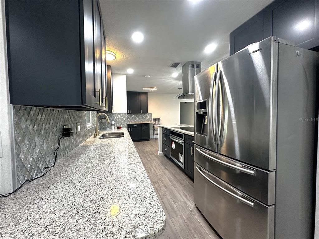 5514 Turkey Lake Road Orlando, FL 32819 - Photo 9 of 28 Gallery Image 9