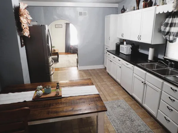 $180,000 | 120 South Poplar Street, Rising Sun, IN 47040