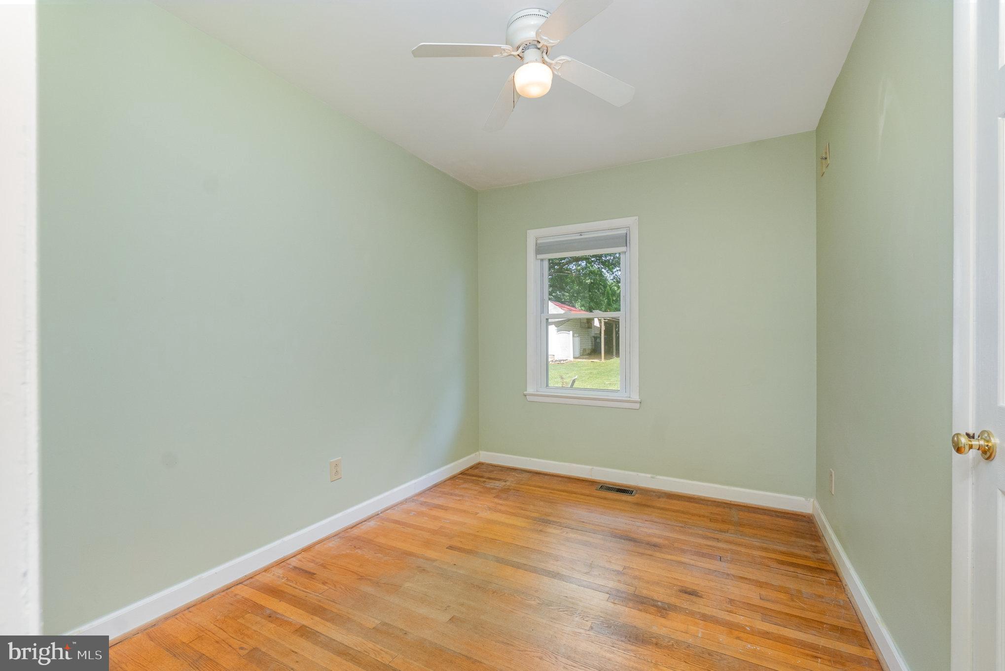 117 Reynolds Avenue Rising Sun, MD 21911 - Photo 9 of 22 Bedroom III