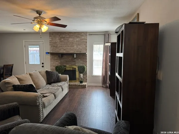 $1,595 | 15023 Beavers Run, San Antonio, TX 78217